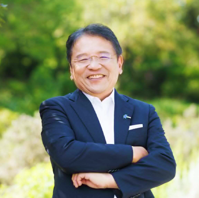 青谷和彦写真